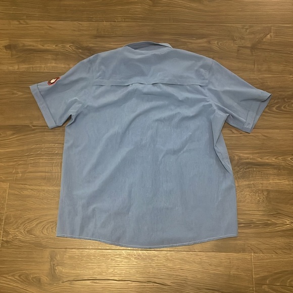 Men’s Canada Weather Gear Blue Button Down Short Sleeve Shirt, Size Small - Picture 6 of 7